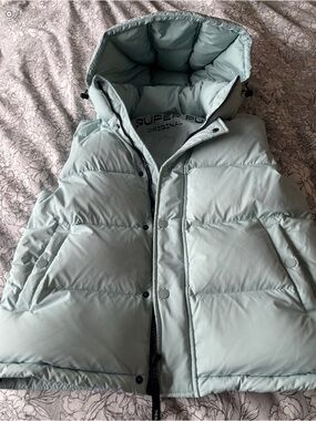 Aritzia Mint Green Puffy Vest with Hood